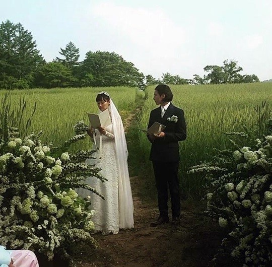 Won Bin - Lee Na Young: Đi qua những ồn ào tuổi trẻ, điều ta cần chỉ đơn giản là bình yên nắm tay nhau cùng già đi! - Ảnh 10.