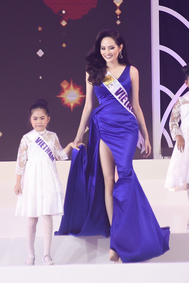 Diệu Linh được giải tại Miss Tourism Queen International 2018 mà bị quên trao vương miện - Ảnh 1.