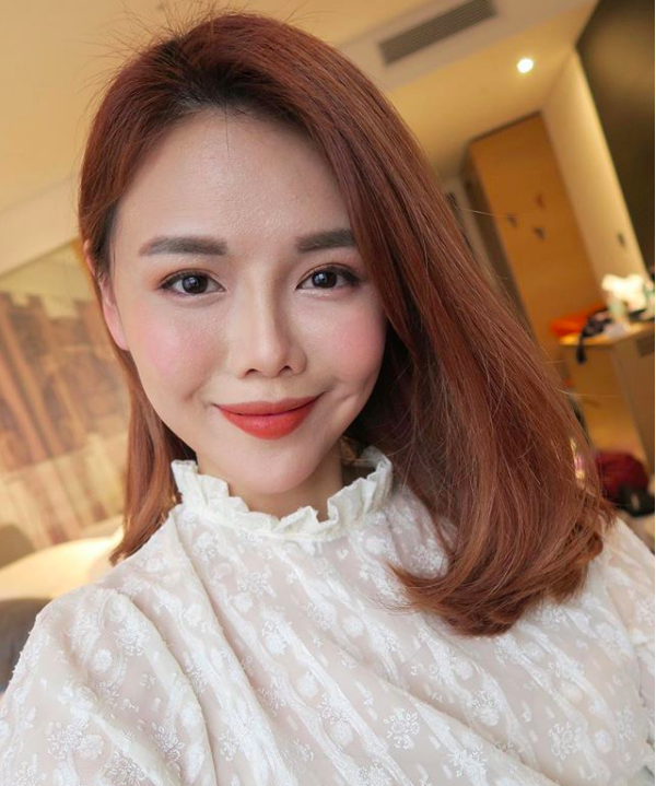 Từng 7 lần dao kéo liên tiếp trong một năm, nhan sắc của bà mẹ 2 con nghiện thẩm mỹ hiện tại trông ra sao - Ảnh 13.