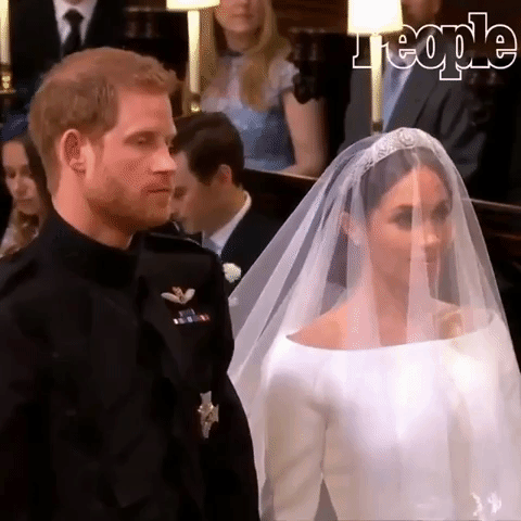 Nhiều chị em hậm hực đòi cưới lại chỉ vì những biểu cảm này của Hoàng tử Harry trong đám cưới - Ảnh 6.
