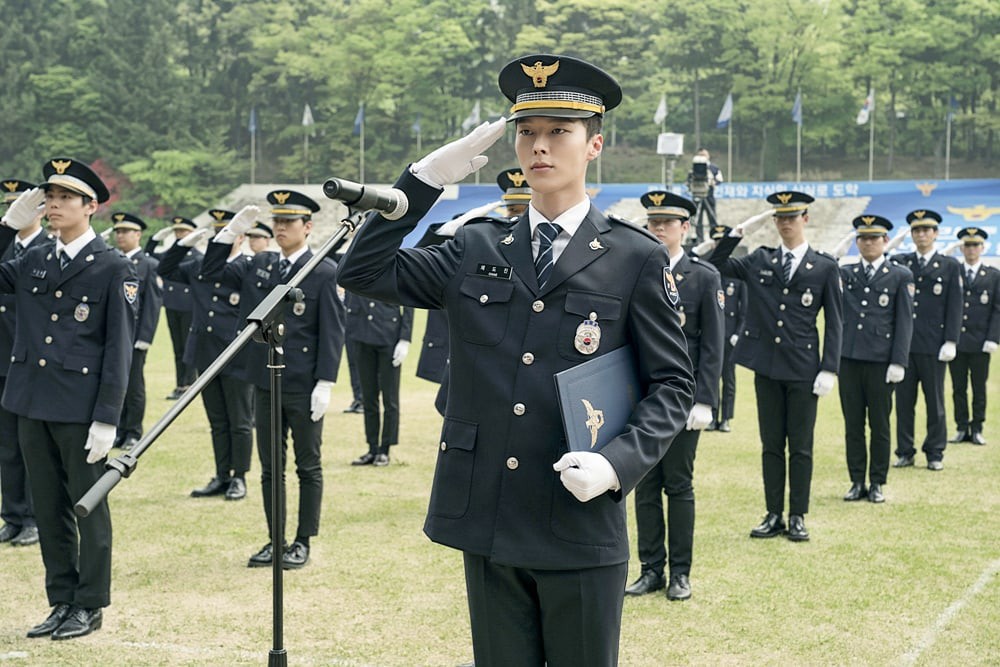 Đến &Ocirc;m Em: Phim bi hấp dẫn chỉ xem 20 ph&uacute;t l&agrave; hiểu v&igrave; sao Suzy - Nam Joo Hyuk từ chối - Ảnh 6.