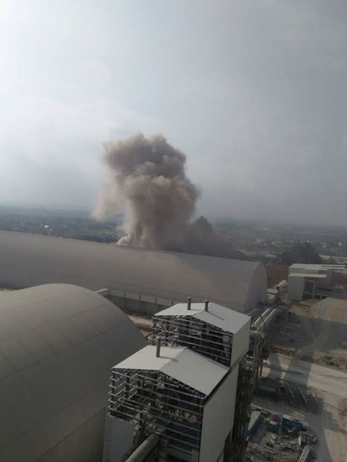 Nhà điều hành của nhà máy xi măng Xuân Thành nổ như bom - Ảnh 3.