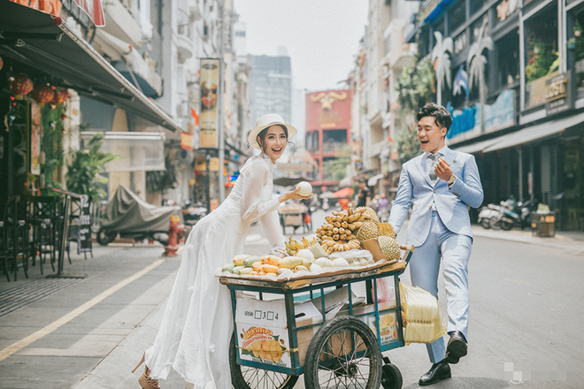 Bộ ảnh cưới đẹp như phim của cô gái Sài thành và anh chàng bán trái cây - Ảnh 3.