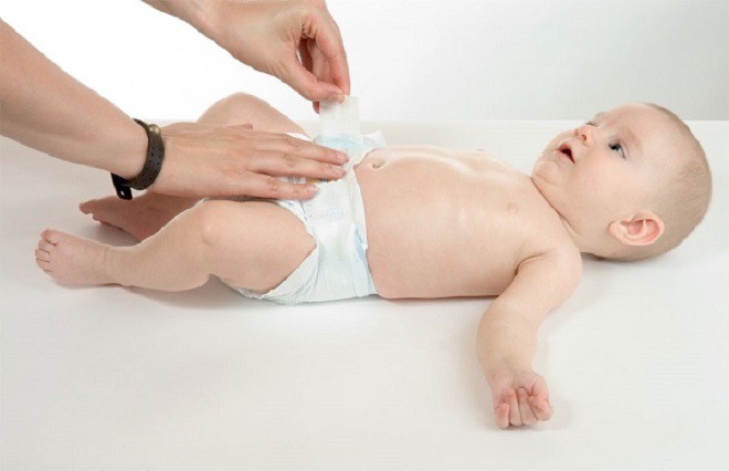 Vệ sinh vùng kín cho trẻ sơ sinh: Việc làm thiết yếu mà không phải ai cũng biết thực hiện đúng cách - Ảnh 1. Vệ sinh vùng kín cho trẻ sơ sinh: Việc làm thiết yếu mà không phải ai cũng biết thực hiện đúng cách - Ảnh 1.