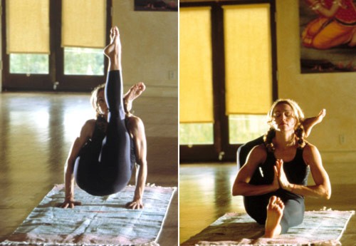 Tút lại vòng một khiêm tốn, chảy xệ với 5 động tác Yoga này của ‘nữ hoàng nhạc pop’ Madonna - Ảnh 3.