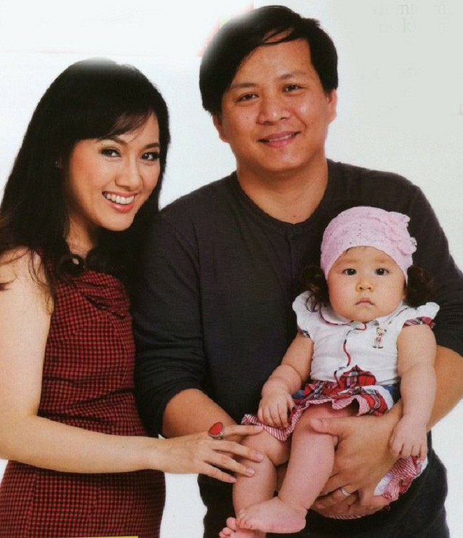 Hé lộ cuộc sống gia đình ấm áp của những Biên tập viên, MC nổi tiếng VTV - Ảnh 4.