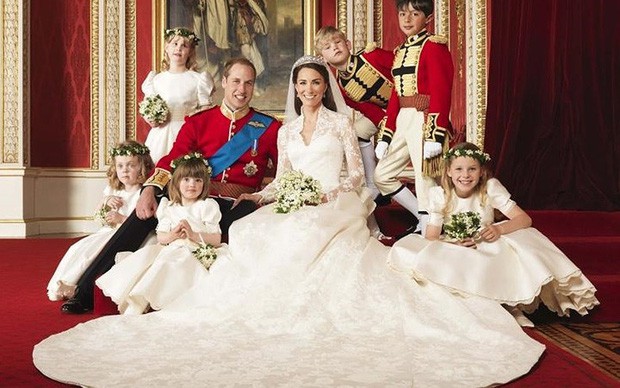 Những bộ váy cưới Hoàng gia mà cô gái nào cũng ao ước khoác lên mình - Ảnh 18.