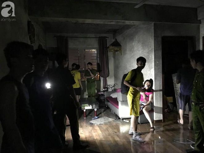 Cháy tại chung cư Hồng Hà Eco City, hàng trăm cư dân hoảng loạn tháo chạy - Ảnh 4.