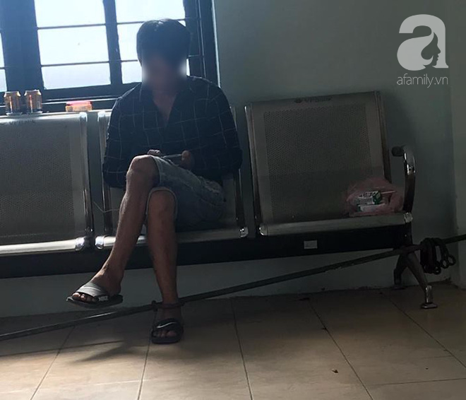 Vụ bắt quả tang vợ thuê phòng trọ với trai tân: Người chồng được tại ngoại - Ảnh 1.