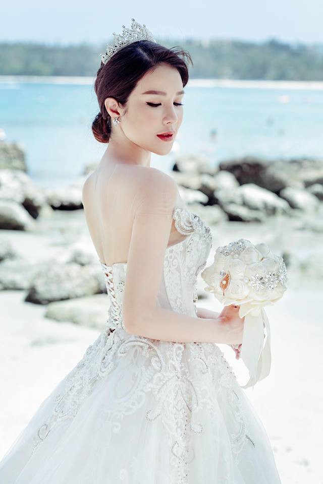 Hậu đám cưới bạc tỉ, Diệp Lâm Anh khoe ảnh cưới ngọt ngào cùng chồng thiếu gia - Ảnh 2. Hậu đám cưới bạc tỉ, Diệp Lâm Anh khoe ảnh cưới ngọt ngào cùng chồng thiếu gia - Ảnh 2.
