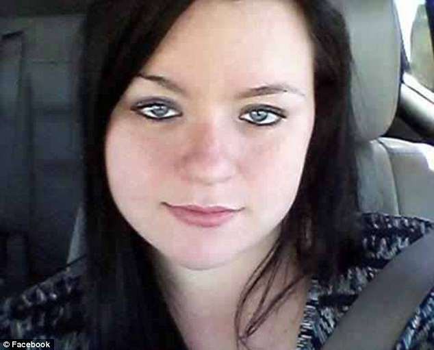 Người mẹ ham tiền bằng lòng hy sinh con cho “quỷ dữ làm chuyện đồi bại và kẻ tội đồ nhận mức án hơn 1 thế kỷ khiến ai cũng hả dạ - Ảnh 1.