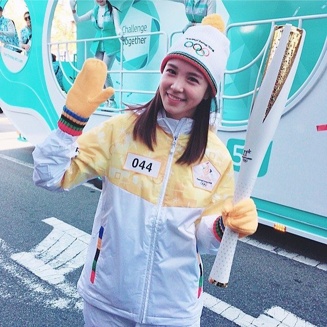 Nữ MC Hàn Quốc có nụ cười đổi đời tại World Cup 2014 giờ ra sao? - Ảnh 5.