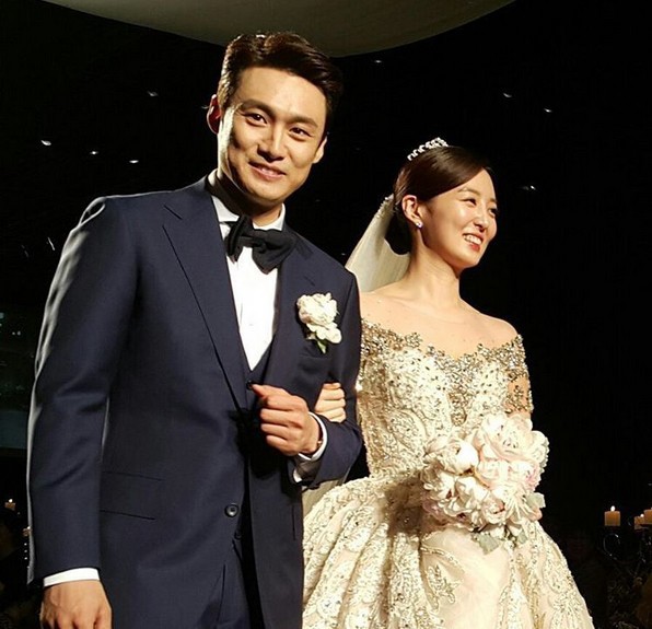 Những đám cưới có dàn khách mời khủng nhất xứ Hàn: Toàn minh tinh, Song Song không đọ được với Jang Dong Gun? - Ảnh 31.