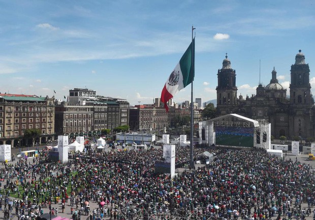 Chuyện lạ World Cup: Động đất xảy ra ở Mexico chỉ vì fan nhảy lên ăn mừng bàn vào lưới tuyển Đức - Ảnh 2.