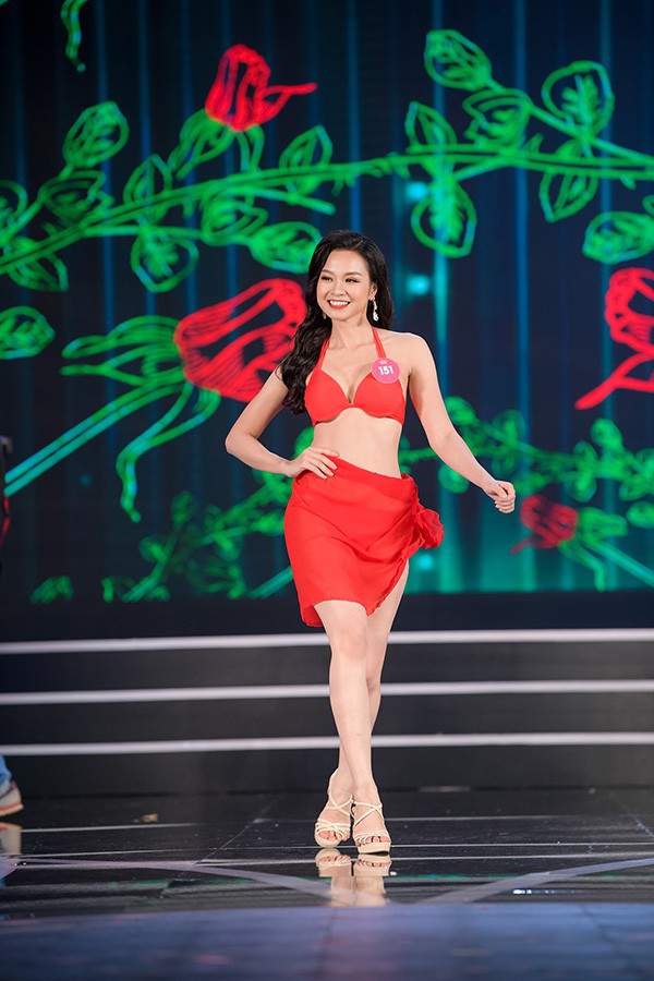 NÓNG: Phát hiện lỗi sai khó tin về 5 người đẹp thi bikini Chung khảo phía Nam Hoa hậu Việt Nam - Ảnh 7.