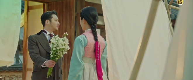 Phim 800 tỉ của mẹ đẻ Hậu Duệ gây nghẹt thở vì trailer 14 phút quá hùng vĩ, lu mờ cả Kim Ji Won - Ảnh 2.