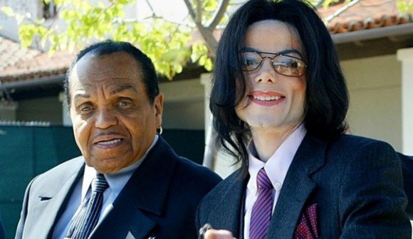 Cha ruột ông hoàng nhạc pop Michael Jackson qua đời vì ung thư - Ảnh 1.