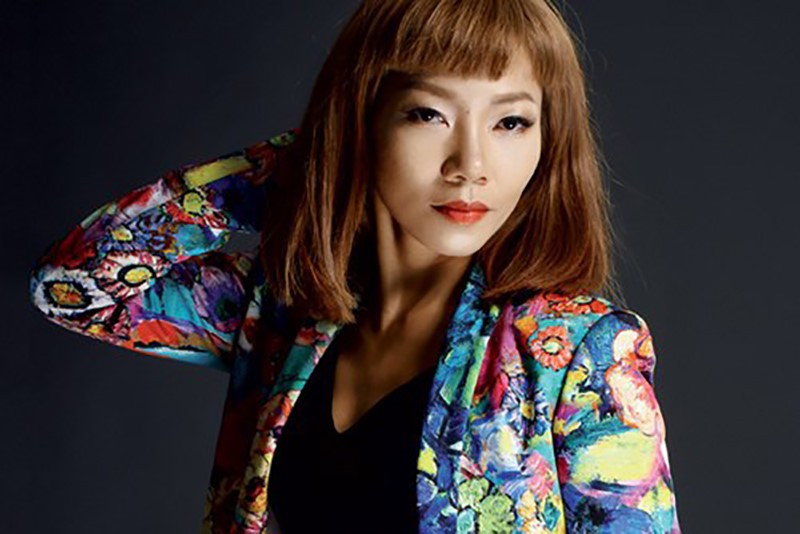 Bộ tứ Diva nhạc Việt: Kẻ lận đận đôi ba lần lỡ dở, người hạnh phúc với tổ ấm xứ cờ hoa - Ảnh 13. Bộ tứ Diva nhạc Việt: Kẻ lận đận đôi ba lần lỡ dở, người hạnh phúc với tổ ấm xứ cờ hoa - Ảnh 13.