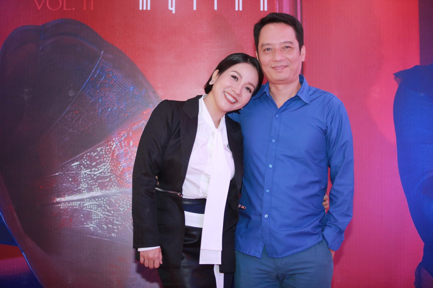 Bộ tứ Diva nhạc Việt: Kẻ lận đận đôi ba lần lỡ dở, người hạnh phúc với tổ ấm xứ cờ hoa - Ảnh 10. Bộ tứ Diva nhạc Việt: Kẻ lận đận đôi ba lần lỡ dở, người hạnh phúc với tổ ấm xứ cờ hoa - Ảnh 10.