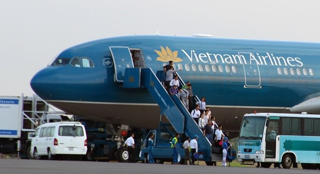Bộ GTVT lên tiếng vụ hàng loạt phi công Vietnam Airlines xin nghỉ việc và muốn khiếu kiện - Ảnh 1.