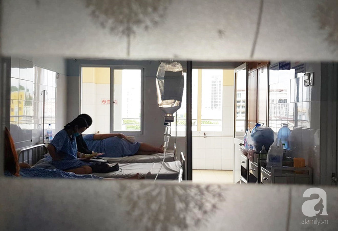 TP.HCM: Vẫn còn 5 bệnh nhân cúm A/H1N1 bị cách ly, bác sĩ cảnh báo thai phụ dưới 8 tuần tuổi cẩn trọng - Ảnh 2.