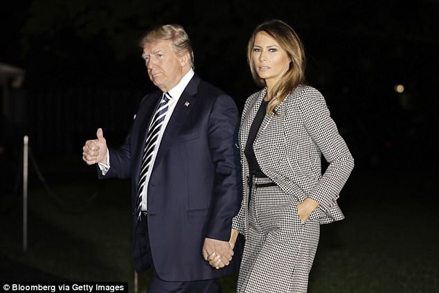 Bà Melania Trump tái xuất sau 25 ngày mất tích bí ẩn và đây là cách Tổng thống Mỹ bảo vệ vợ - Ảnh 3.