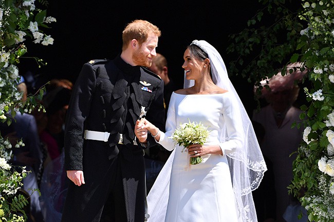 Điều gì sẽ xảy ra khi Công nương Meghan sinh cho Hoàng tử Harry một bé gái? - Ảnh 2.