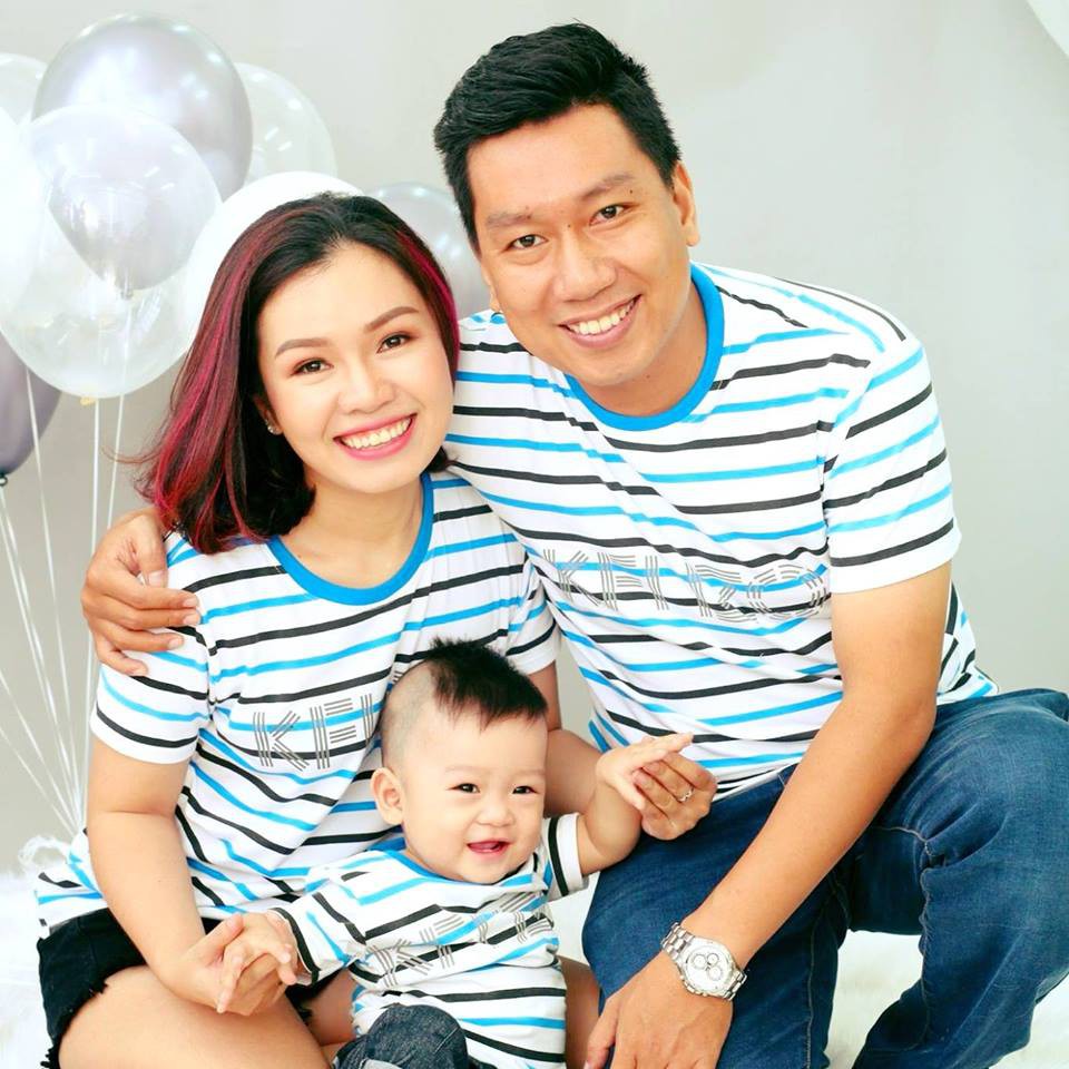 Kh&ocirc;ng tới nửa tiếng, b&agrave; mẹ trẻ đ&atilde; ho&agrave;n th&agrave;nh bữa ăn dặm cho b&eacute; vừa bổ dưỡng, vừa đẹp như h&igrave;nh tạp ch&iacute; - Ảnh 1.