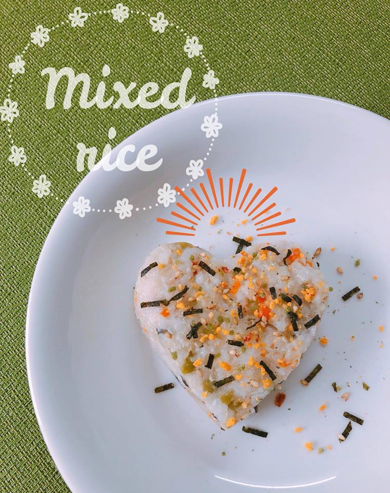 Kh&ocirc;ng tới nửa tiếng, b&agrave; mẹ trẻ đ&atilde; ho&agrave;n th&agrave;nh bữa ăn dặm cho b&eacute; vừa bổ dưỡng, vừa đẹp như h&igrave;nh tạp ch&iacute; - Ảnh 9.