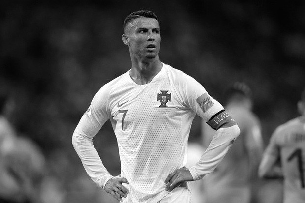 Dù Ronaldo sẵn sàng chết để có được vinh quang, thì vẫn cô đơn đến tủi hờn - Ảnh 4.