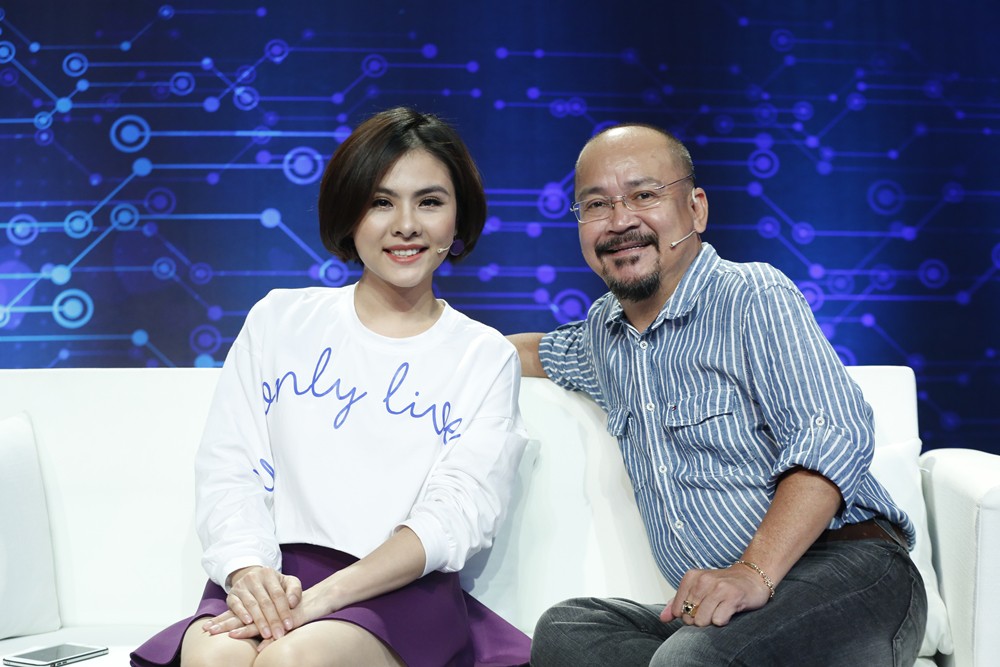 Vân Trang công khai “tranh giành” trai với Việt Hương trên sóng truyền hình - Ảnh 3.