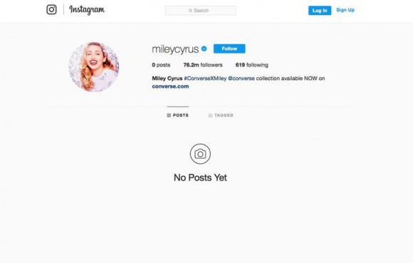 Miley Cyrus xóa sạch hình Instagram, fan lo lắng cho chuyện tình ngôn tình với Liam Hemsworth - Ảnh 1.