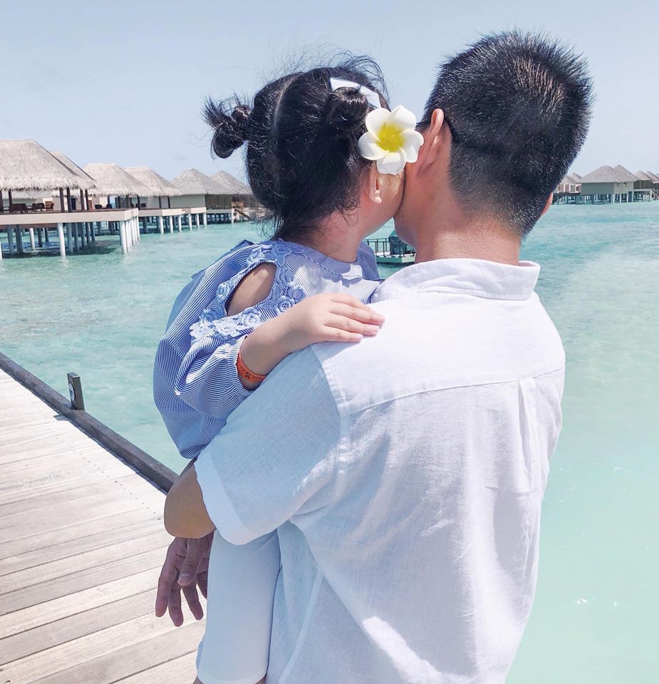 Nàng Hoa hậu người Việt tại Mỹ chia sẻ bí quyết dù con bé tí hin vẫn cùng chồng đi thiên đường tình yêu Maldives lãng mạn - Ảnh 15.