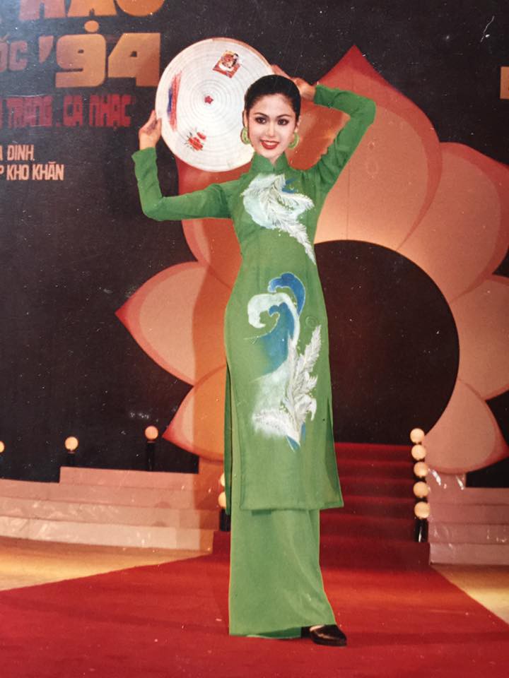 Ảnh hiếm tuyệt sắc chưa từng công bố của Hoa hậu Việt Nam 1994 Nguyễn Thu Thủy khiến người hâm mộ xôn xao - Ảnh 3.