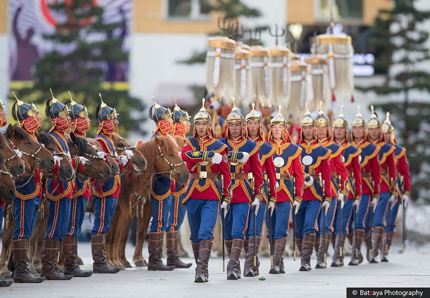 Chùm ảnh tuyệt đẹp về lễ hội Naadam đầy màu sắc của người dân Mông Cổ - Ảnh 8.