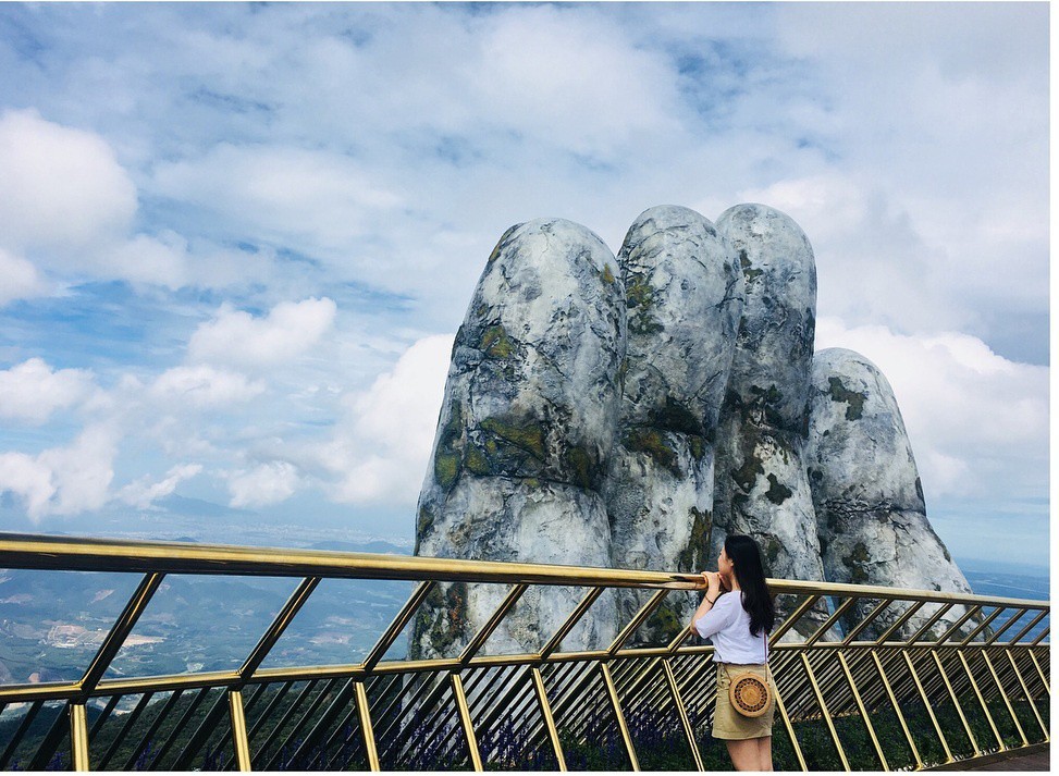 Cầu Vàng với hai bàn tay khổng lồ ở Đà Nẵng đang khiến dân tình sốt xình xịch vì đẹp đến choáng ngợp - Ảnh 6.