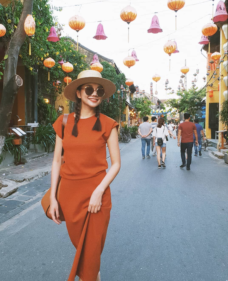Soi nhất cử nhất động của sao Việt (2/7) - Ảnh 2. Soi nhất cử nhất động của sao Việt (2/7) - Ảnh 2.