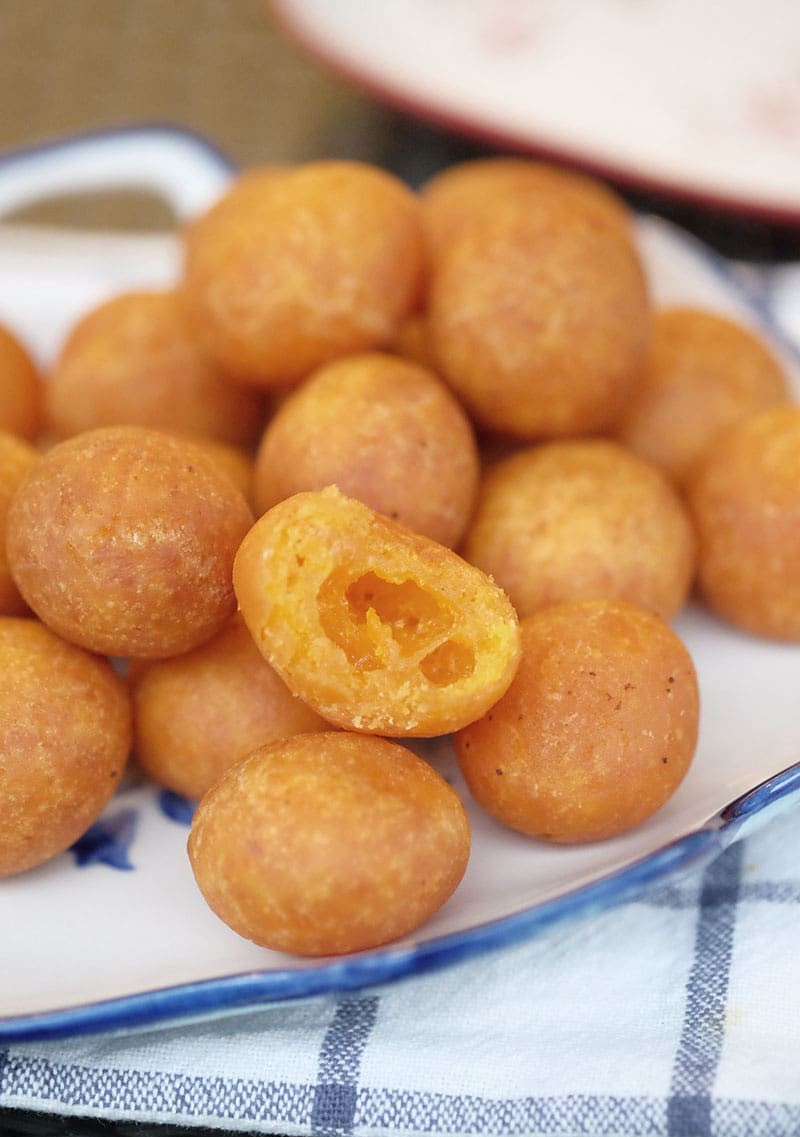 Bánh khoai chiên mà làm kiểu này thì vừa lạ lại ngon vô cùng - Ảnh 9. Bánh khoai chiên mà làm kiểu này thì vừa lạ lại ngon vô cùng - Ảnh 9.