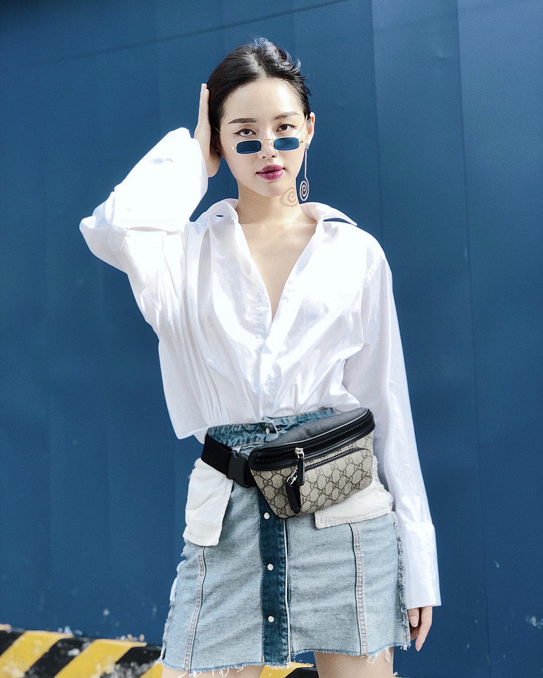 Phạm Quỳnh Anh và Elly Trần lên đồ cá tính chất lừ, đọ dáng gợi cảm trong street style tuần này - Ảnh 8.