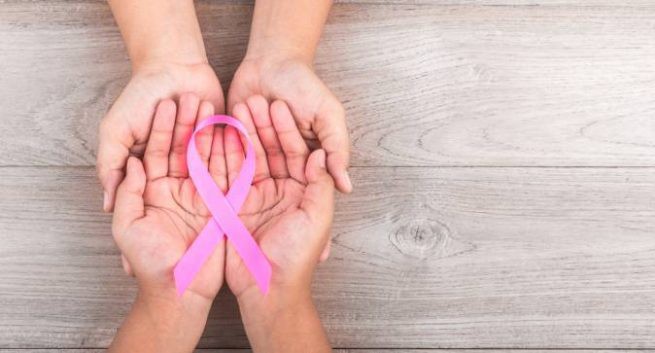 Hãy áp dụng những biện pháp sau đây để phòng ngừa ung thư vú trước khi quá muộn - Ảnh 4.