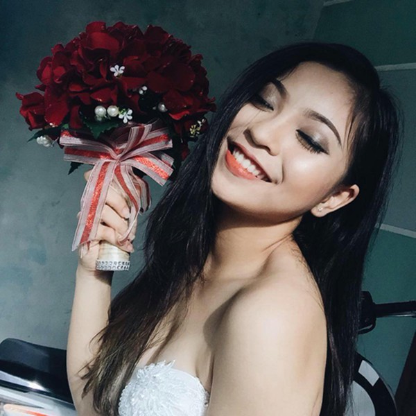 Nhan sắc xinh đẹp và tham vọng vào showbiz của bạn gái Quang Hải U23 - Ảnh 5. Nhan sắc xinh đẹp và tham vọng vào showbiz của bạn gái Quang Hải U23 - Ảnh 5.
