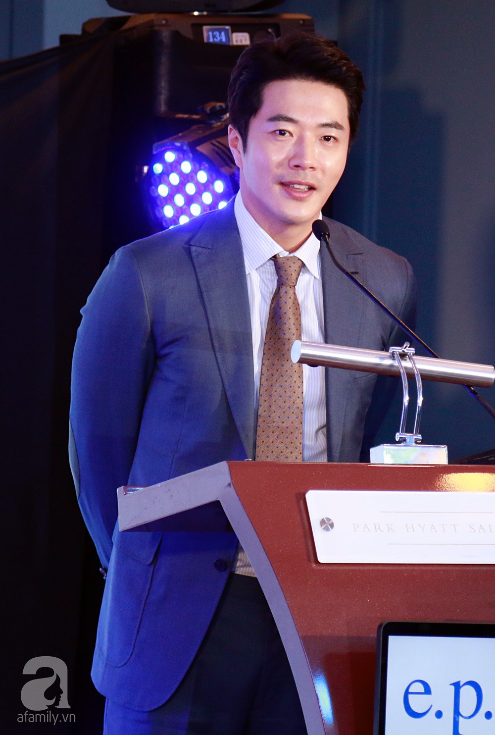 Kwon Sang Woo bất ngờ tiết lộ đã từng đến Việt Nam 12 năm trước - Ảnh 11.