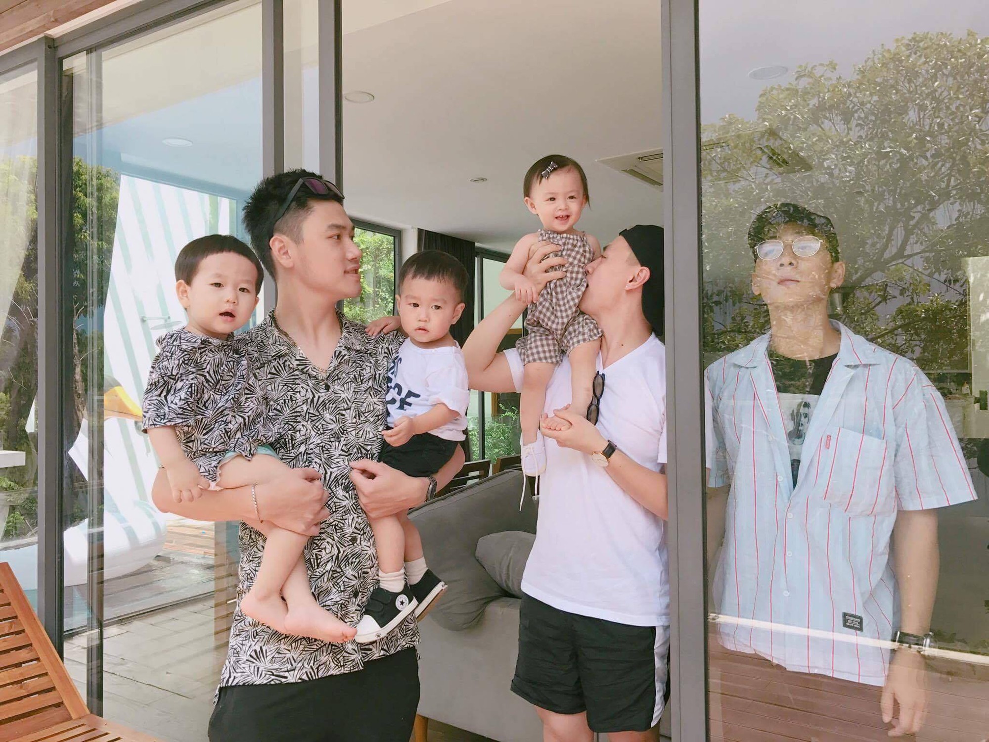 Kiên Hoàng nói gì trước tin đồn 3 gia đình trẻ hot nhất MXH không còn thân thiết như xưa? - Ảnh 3. Kiên Hoàng nói gì trước tin đồn 3 gia đình trẻ hot nhất MXH không còn thân thiết như xưa? - Ảnh 3.