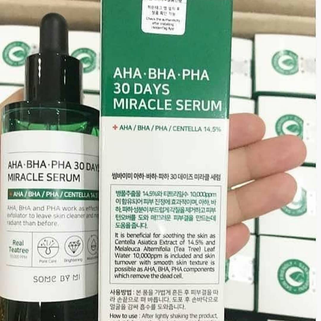 Đang từ mụn nhọt khắp mặt, da cô gái này bỗng trở nên trơn láng sau 30 ngày dùng loại serum thần thánh mới - Ảnh 3.