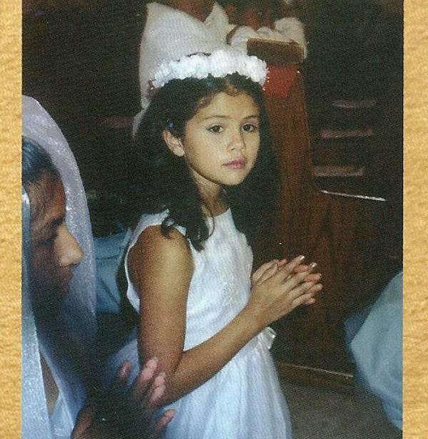 Selena Gomez đã tròn 26 tuổi và đây là loạt ảnh chứng minh nhan sắc cô từ bé đến lớn vẫn như một thiên thần! - Ảnh 10.
