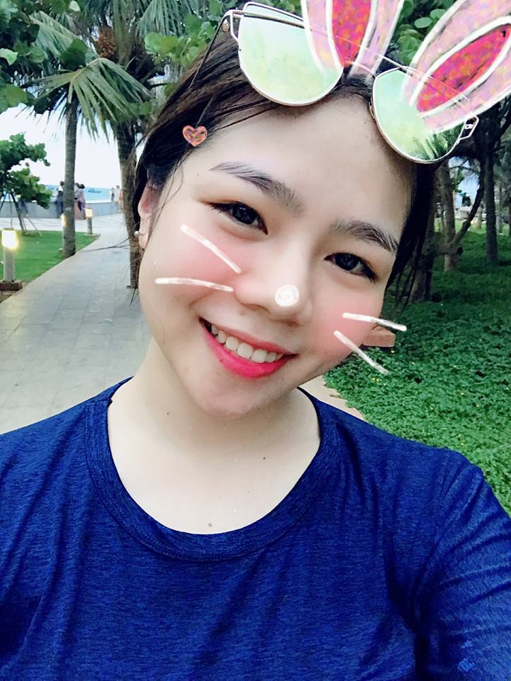 Khoe thành quả tập gym, cô gái trẻ bị chê như người đàn bà lực điền - Ảnh 7. Khoe thành quả tập gym, cô gái trẻ bị chê như người đàn bà lực điền - Ảnh 7.