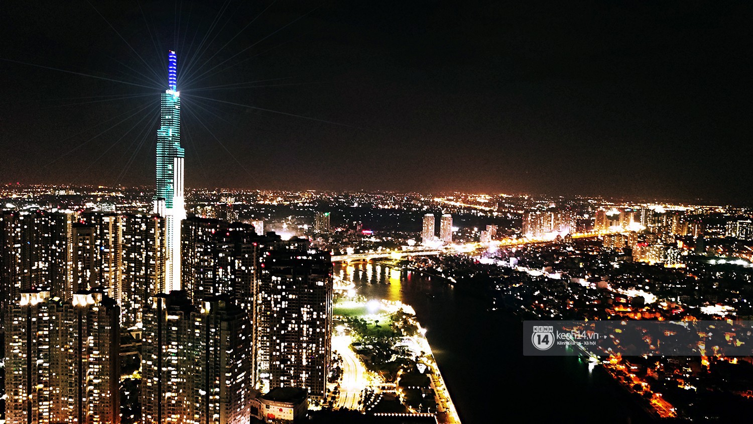 Chùm ảnh: Toàn cảnh tòa nhà 81 tầng cao nhất Việt Nam ngay trước ngày khai trương ở Sài Gòn - Ảnh 8.
