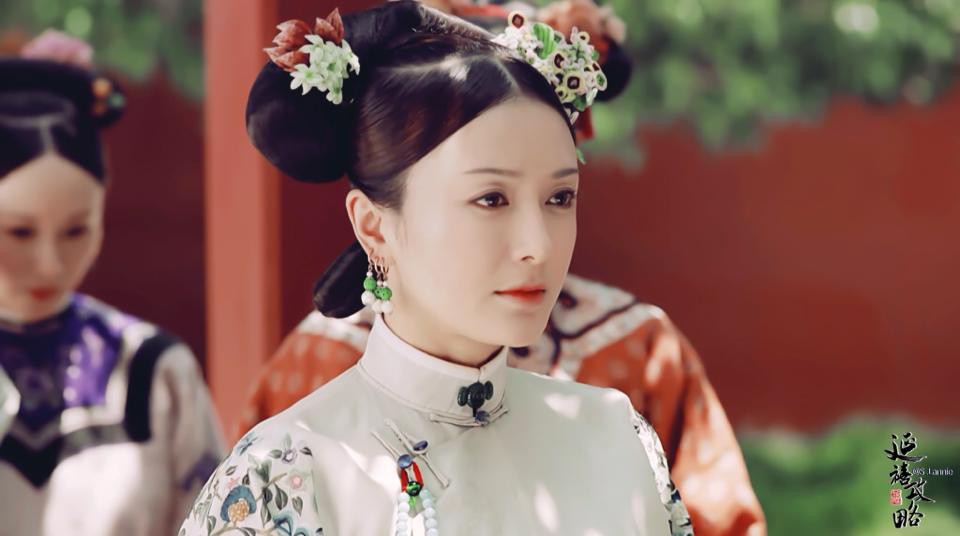Hoàng hậu nhân từ trong Diên Hi Công Lược vướng nhiều nghi án thẩm mỹ để có được nhan sắc đẹp lộng lẫy ở tuổi 37 - Ảnh 1.