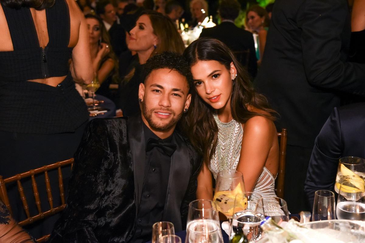 Điều ít biết về chuyện tình yêu 4 lần tan hợp của danh thủ Neymar và bạn gái được mệnh danh mỹ nhân quyến rũ nhất nhất hành tinh - Ảnh 5.