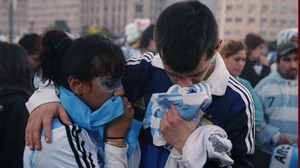 Người hâm mộ treo cổ tự tử sau khi đội tuyển Argentina bị loại khỏi World Cup - Ảnh 1.